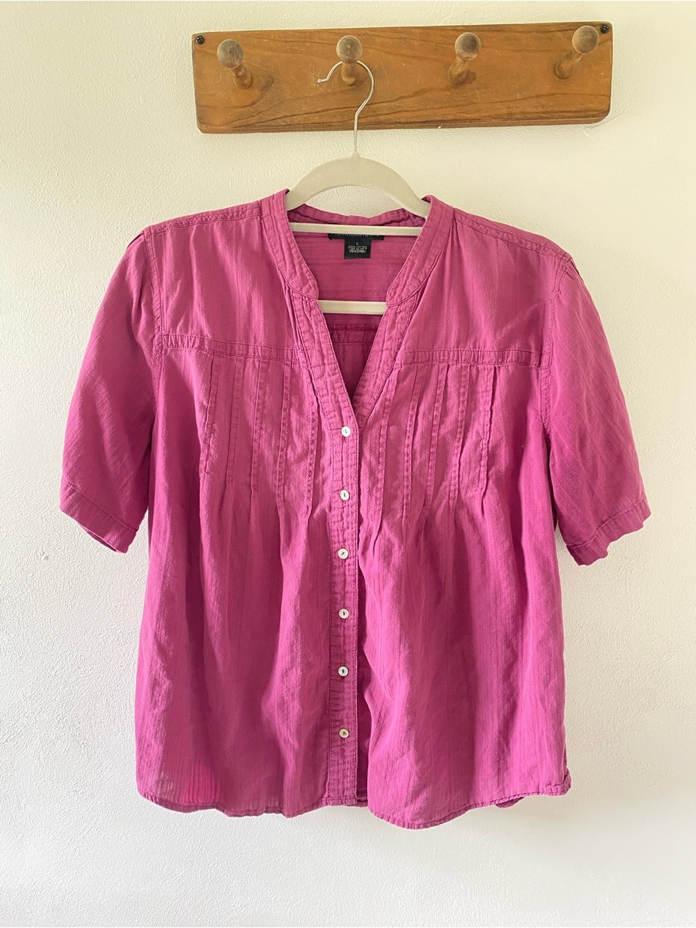 Vintage Preswick & Moore Button Tee, L